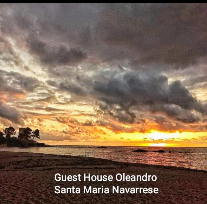 Guest House Oleandro Santa Maria Navarrese Exterior foto