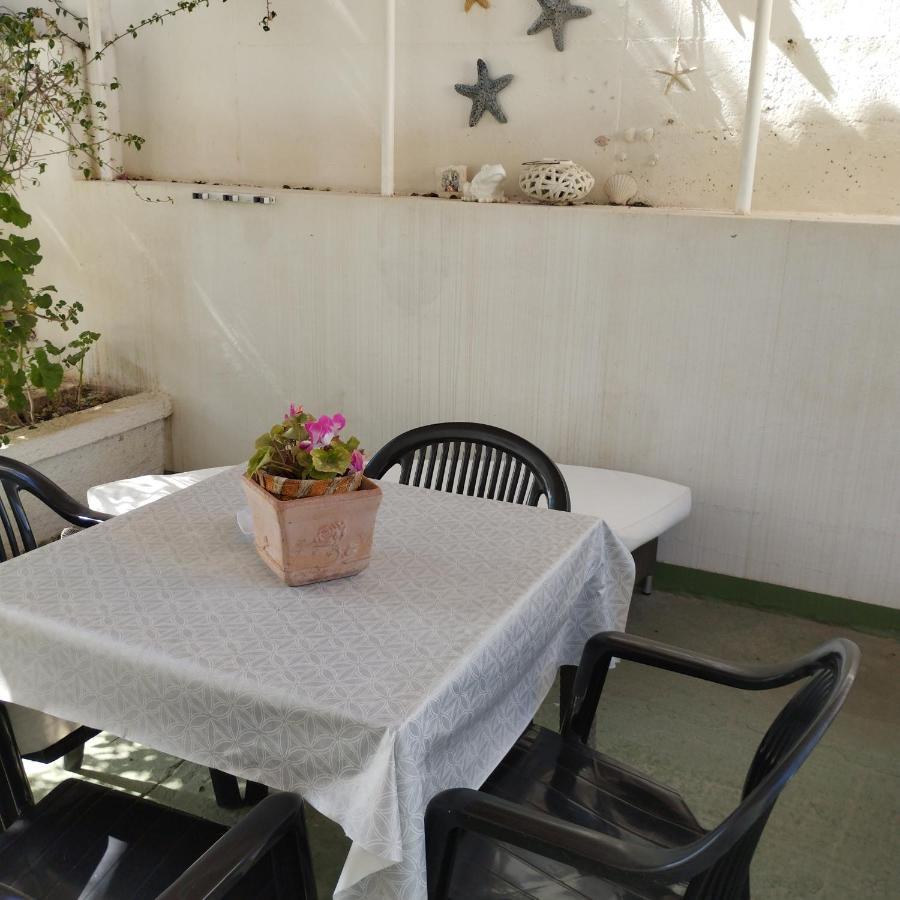 Guest House Oleandro Santa Maria Navarrese Exterior foto